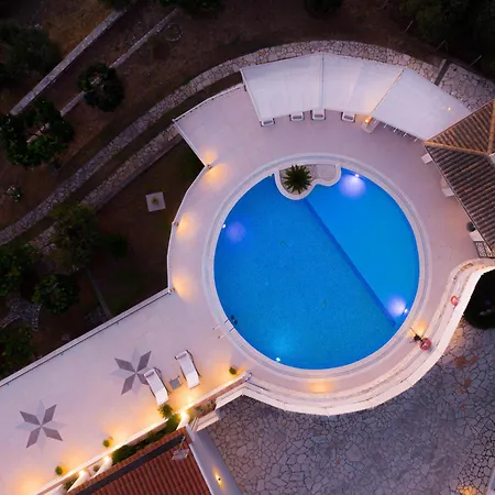 - Kouloura Villa